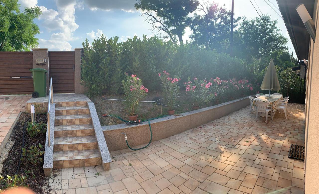 Appartamento House Carlo Ponty Tass Esterno foto